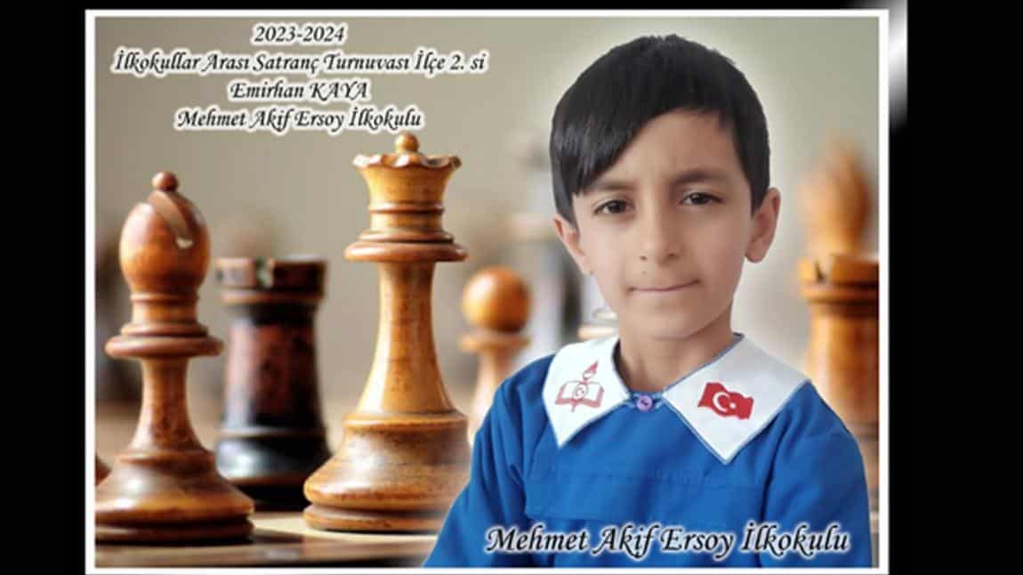 Emirhan KAYA satranç turnuvasında ilçe 2. si oldu